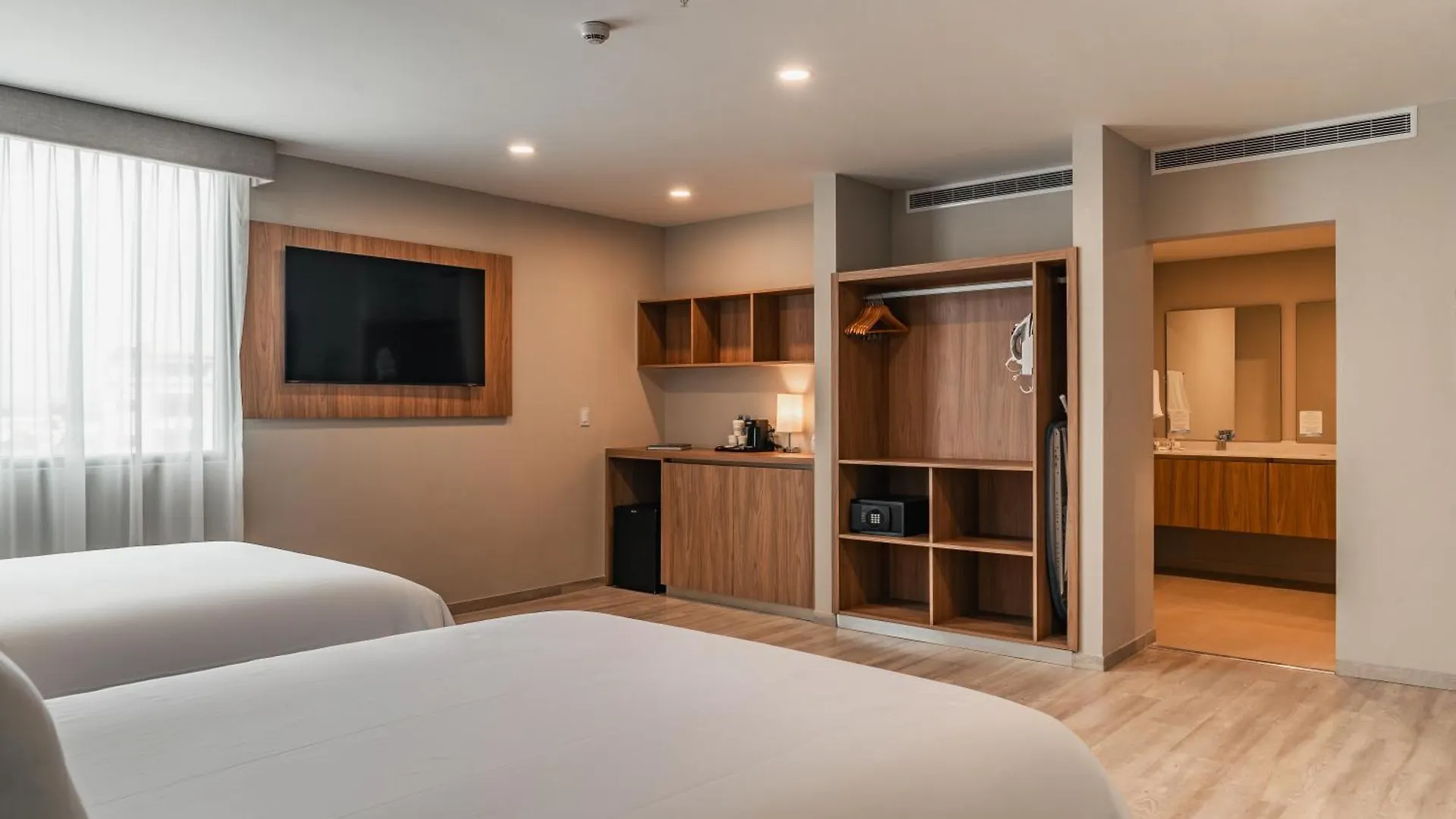 Wyndham Garden Mazatlan Marina Hotel