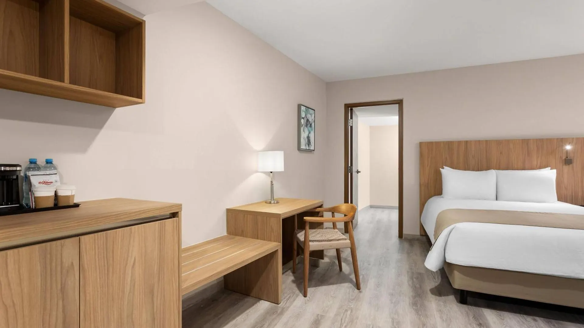 Wyndham Garden Mazatlan Marina Hotel