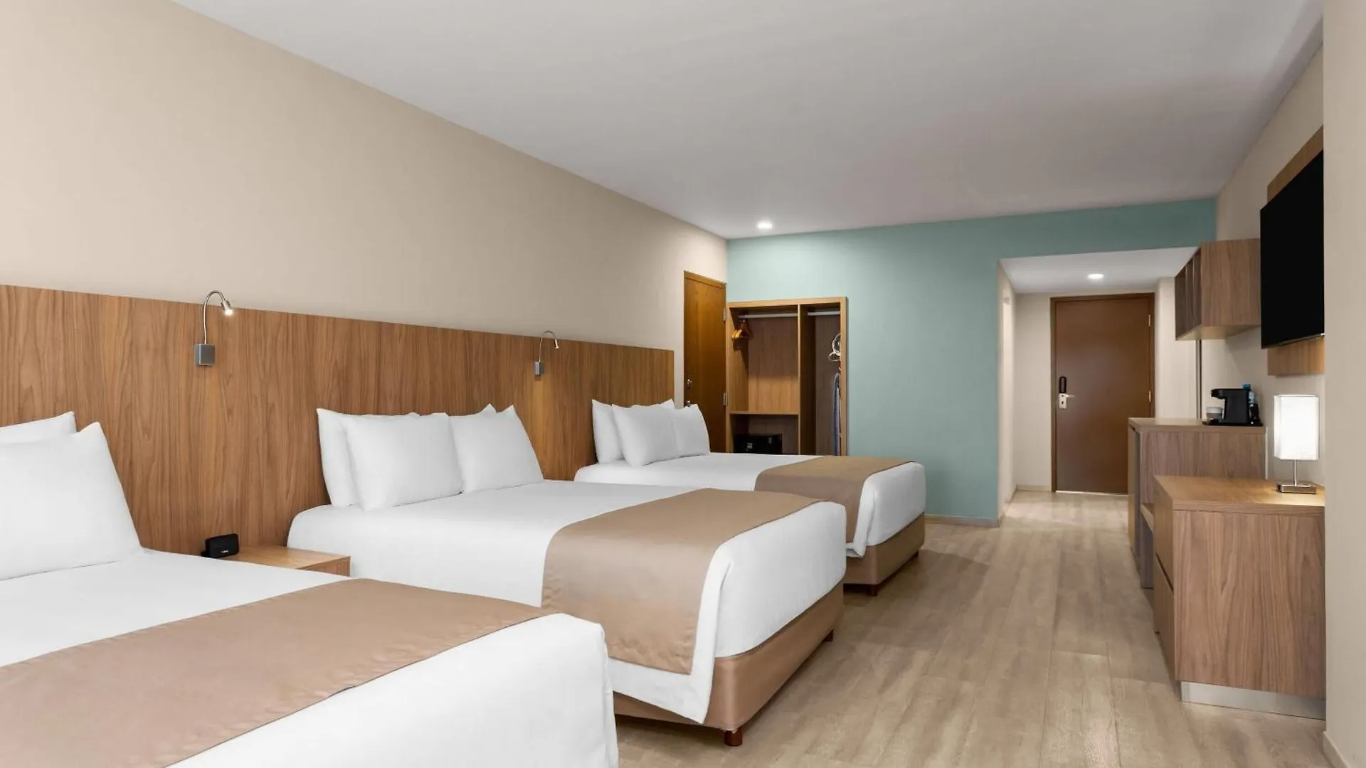 Hotel Wyndham Garden Mazatlan Marina