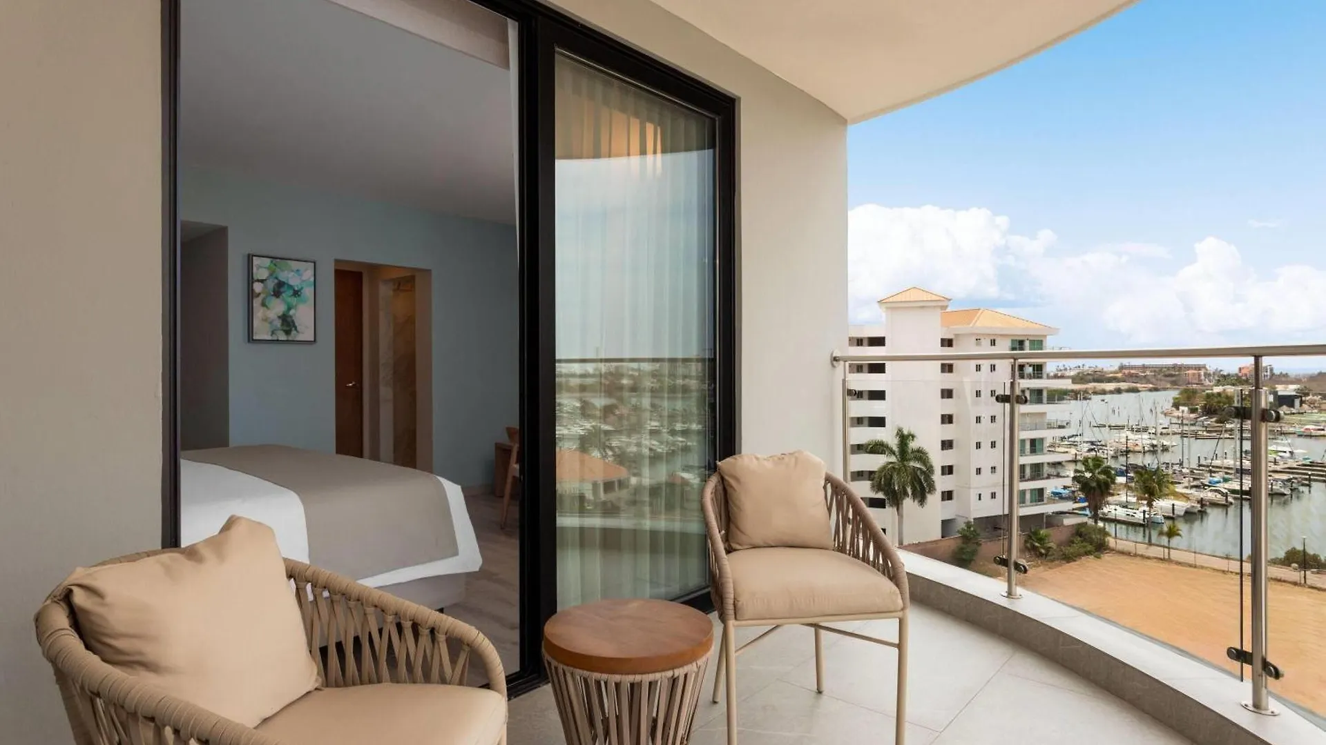 Hotel Wyndham Garden Mazatlan Marina